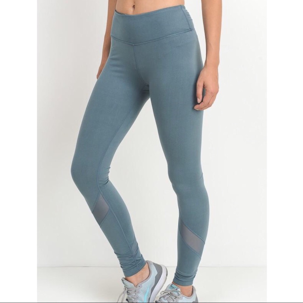 NWT Light Teal Full Length Leggings Size Medium